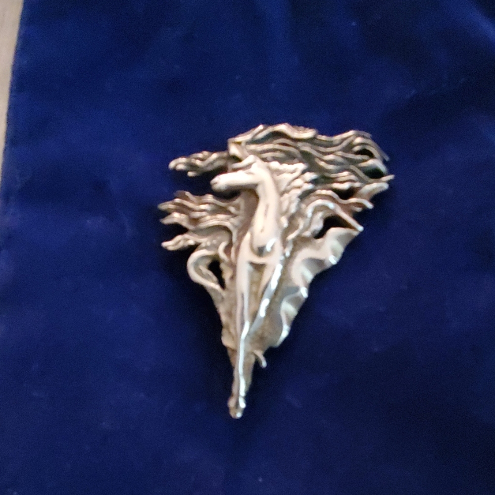 Sterling  Bonny silver pin
